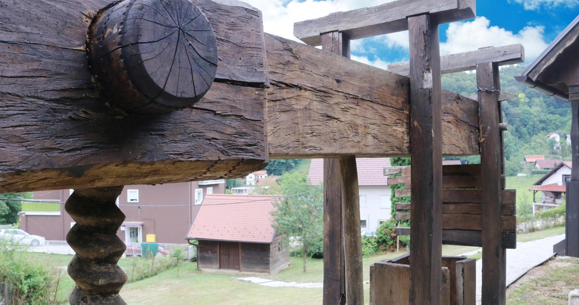 Tradicionalna Zagorska Drvena Kuca Stara Murva Tuheljske Toplice Extérieur photo